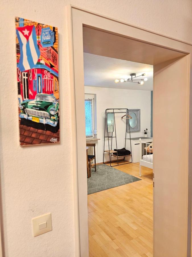 Doppelzimmer 2 I Geteiltes Bad & Kueche I Mit Dem Zug Nur 4 Min Bis Zum Hauptbahnhof Freiburg im Breisgau Kültér fotó