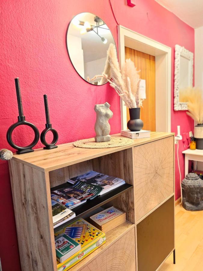 Doppelzimmer 2 I Geteiltes Bad & Kueche I Mit Dem Zug Nur 4 Min Bis Zum Hauptbahnhof Freiburg im Breisgau Kültér fotó